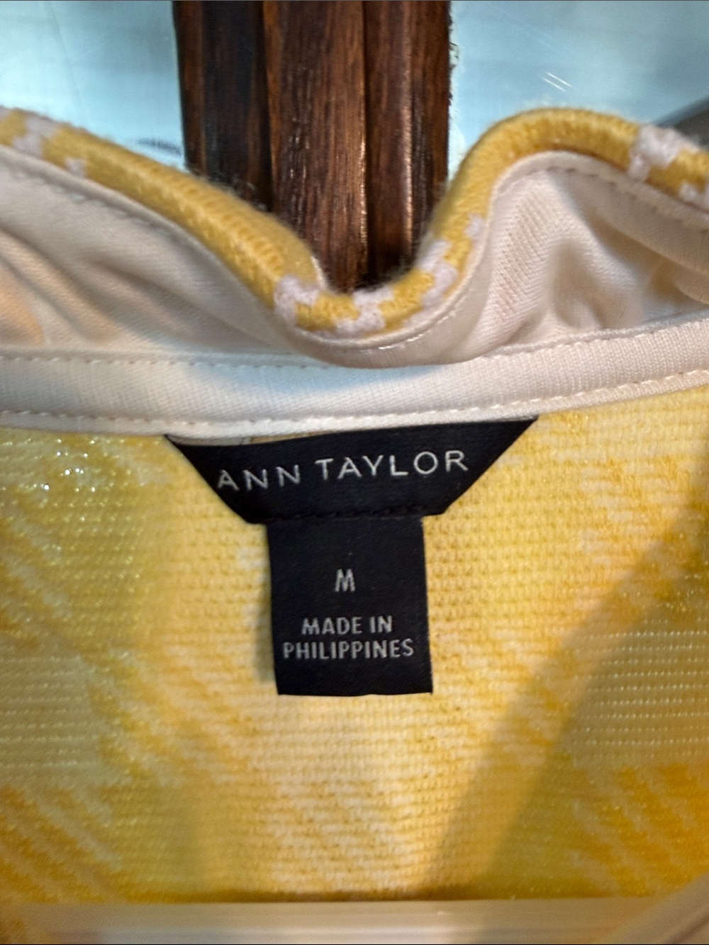 Ann Taylor Yellow Gingham Ruffle Neck Sleeveless Shell Top Size M Button Front - Picture 2 of 5